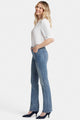 Marilyn Straight Jeans Medium Blue Waist-Match™ Denim | Indigo Stream | Pants | NYDJ